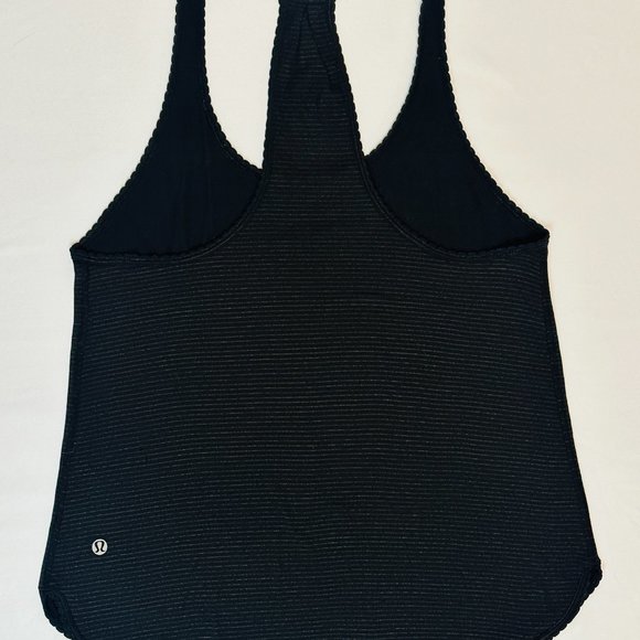 Lululemon 105 F Singlet (Seriously Light Luon) - Black - 4 - Picture 10 of 13
